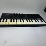 M-audio Axiom 32 Mini. Fixed Price $39.95.